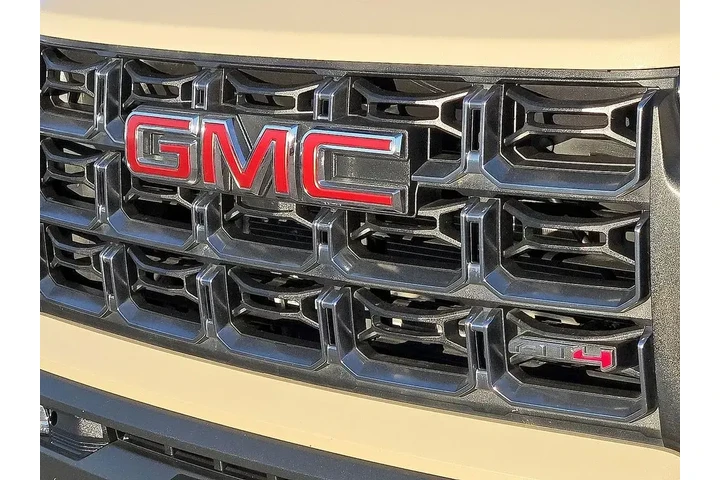 $39992 : GMC Canyon 2023 4x4 AT4 4dr image 7