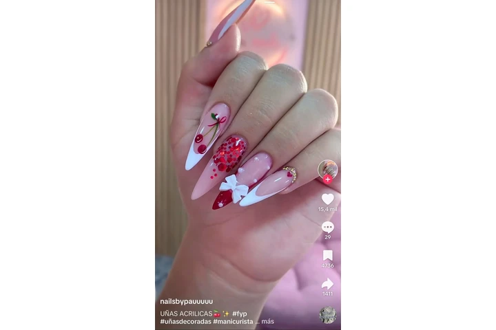 Necesitamos especialistas uñas image 1