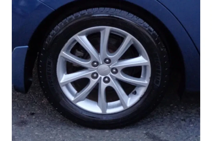 $6950 : 2013 Impreza 2.0i Premium image 9