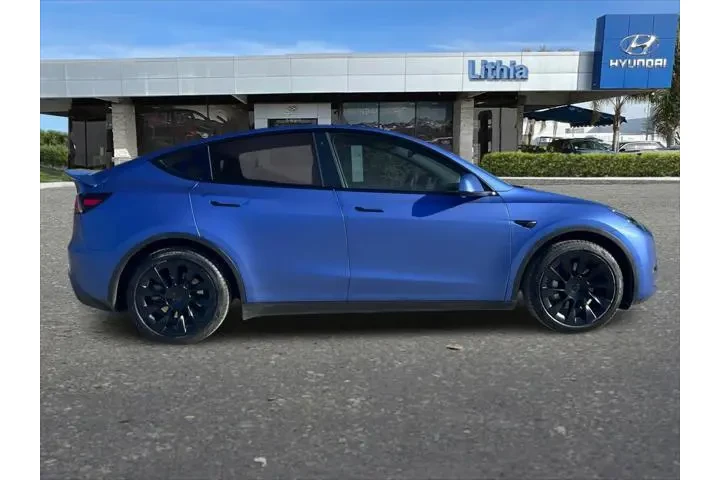 $30999 : Tesla Model Y 2023 AWD Long image 9