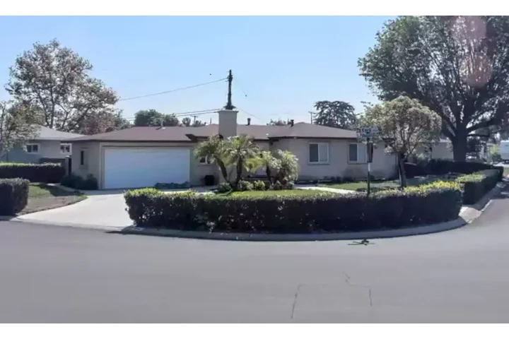 $1270 : Garden Grove image 1