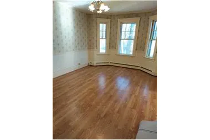 $2695 : Rental property with 3 bedro image 7