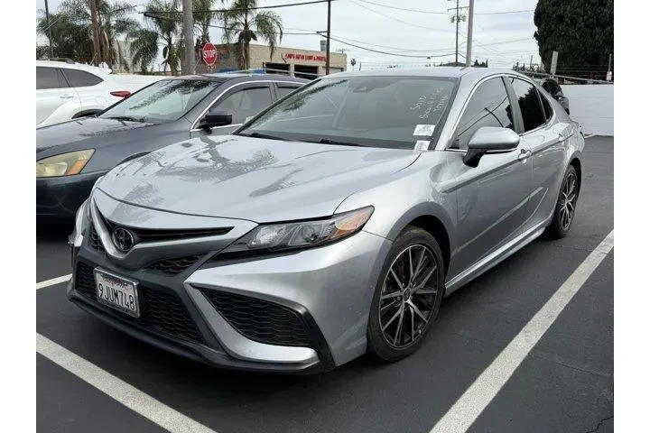 $23640 : Toyota Camry 2023 SE 4dr Sed image 3