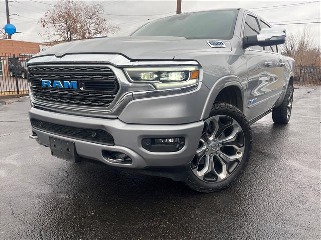 $32488 : 2019 1500 Limited, CLEAN CARF image 10