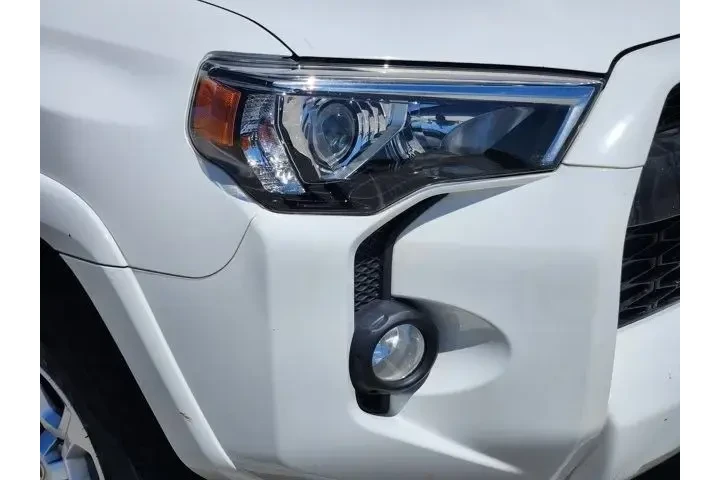 $31555 : Toyota 4Runner 2018 AWD Limi image 9