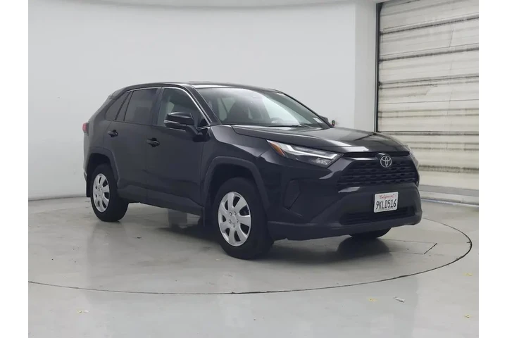 $28998 : Toyota RAV4 2024 LE 4dr SUV image 1