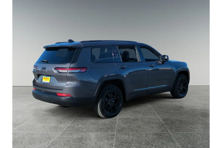 $32890 : Jeep Grand Cherokee L 2024 image 5