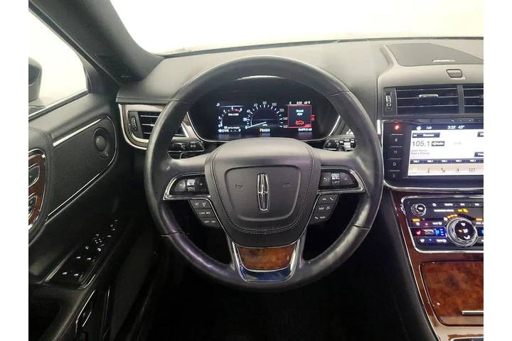 $24998 : Lincoln Continental 2017 Res image 10