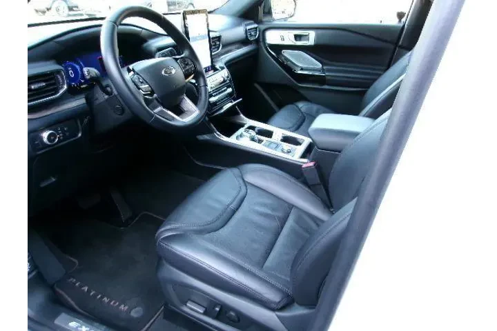 $38645 : Ford Explorer 2022 AWD Plati image 10