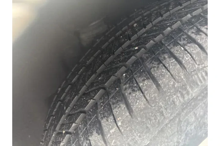 $10623 : Chevrolet Equinox 2018 4x4 L image 5