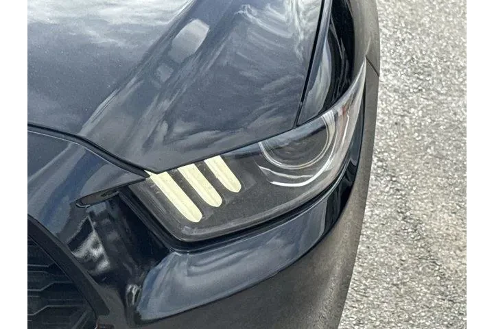 $18995 : Ford Mustang 2017 V6 2dr Con image 9