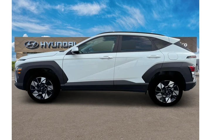 $23499 : Hyundai KONA 2025 AWD SEL 4d image 3