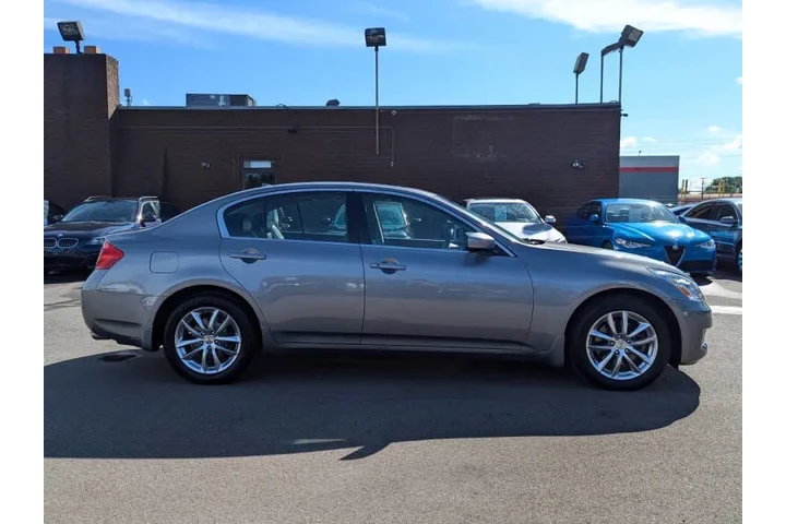 $9985 : 2009 G37 Sedan x image 4