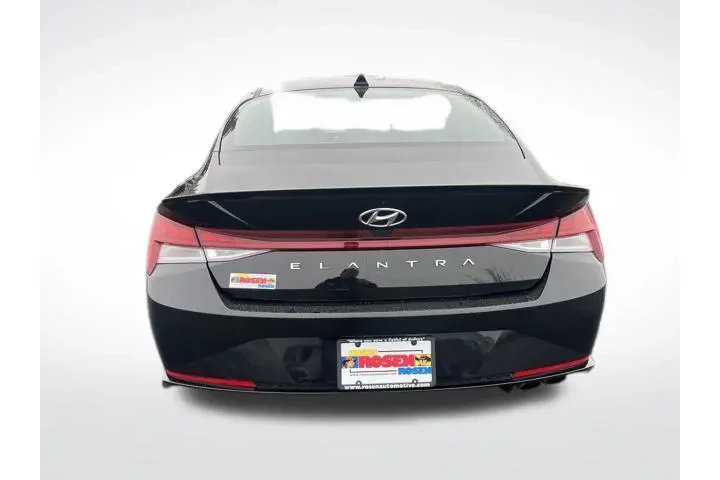 $21964 : Hyundai ELANTRA 2023 N Line image 4