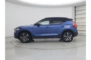 $23998 : Volvo XC40 2021 AWD T5 R-Des thumbnail