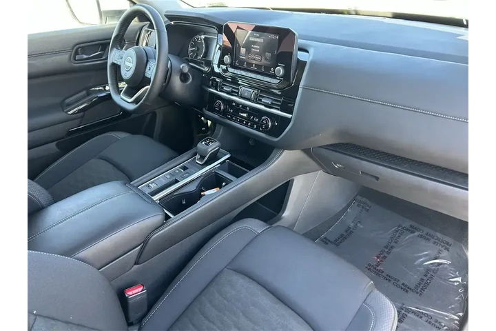 $35249 : Nissan Pathfinder 2025 SV 4d image 8