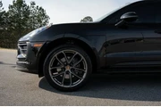 $39999 : Porsche Macan 2022 AWD 4dr S thumbnail