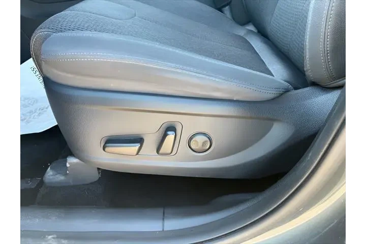 $9977 : Hyundai SANTA FE 2019 AWD SE image 10