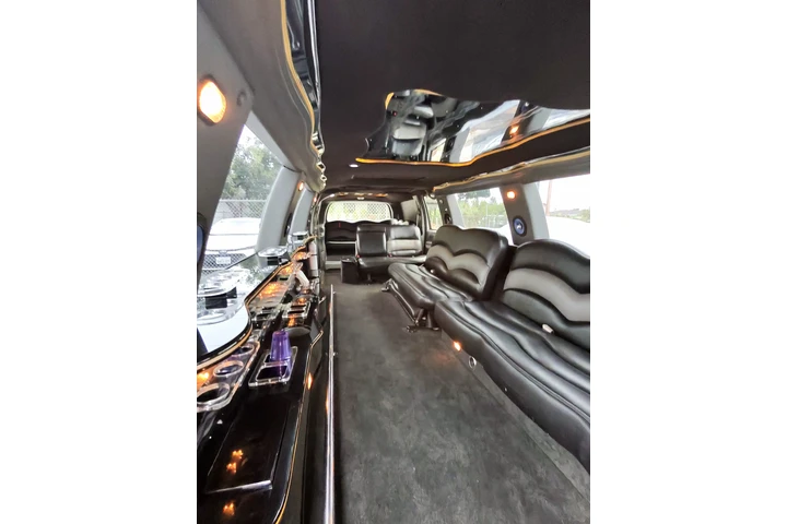 Limousine Business image 6