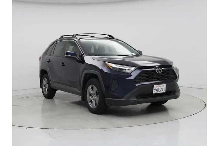 $28998 : Toyota RAV4 2023 XLE 4dr SUV image 1