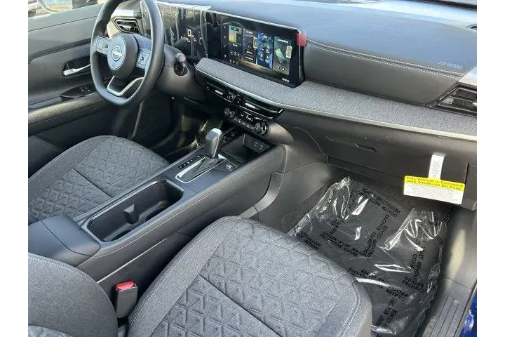 $26195 : Nissan Kicks 2026 SV 4dr Cro image 8