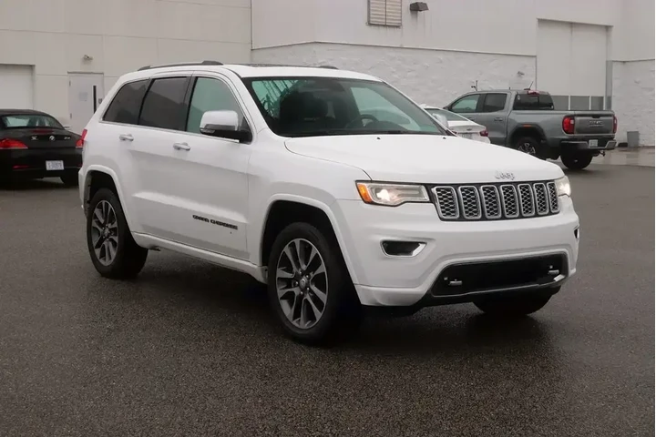 $20026 : Jeep Grand Cherokee 2018 4x4 image 3