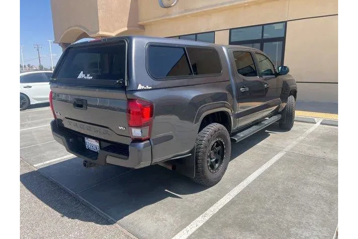 $29840 : Toyota Tacoma 2019 4x4 TRD P image 8