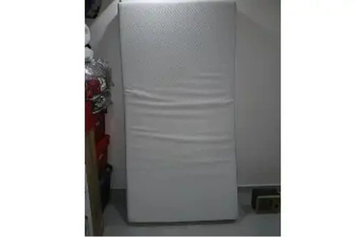 $1000 : Colchón Individual image 2