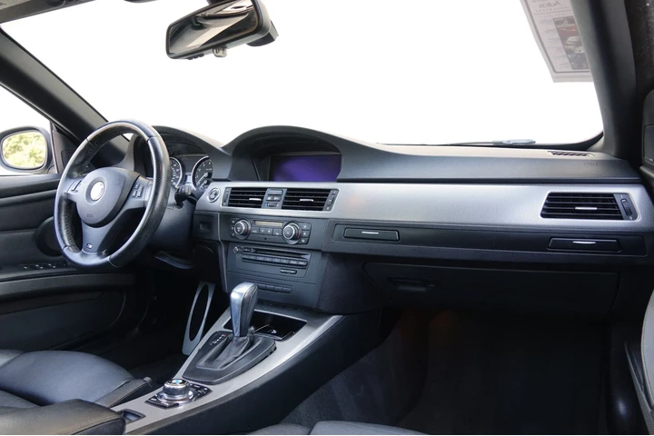 $8490 : 2011 BMW 335i image 7