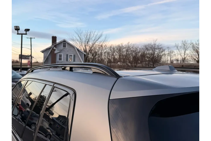 $66889 : 2024 BMW X7 image 10