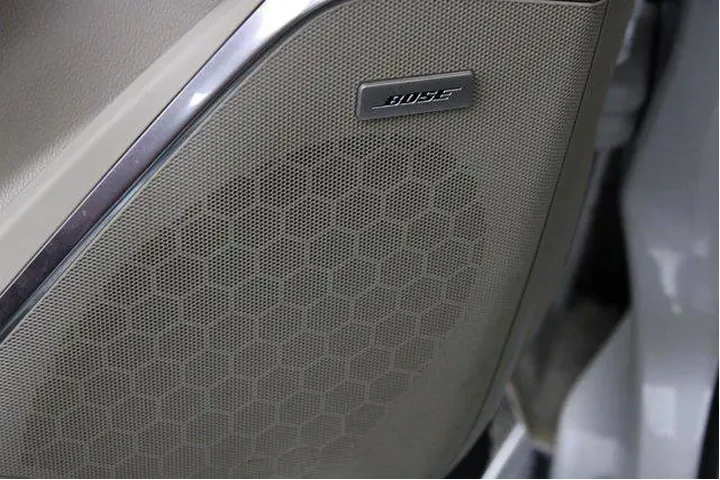 $28928 : Cadillac Escalade 2016 Stand image 5