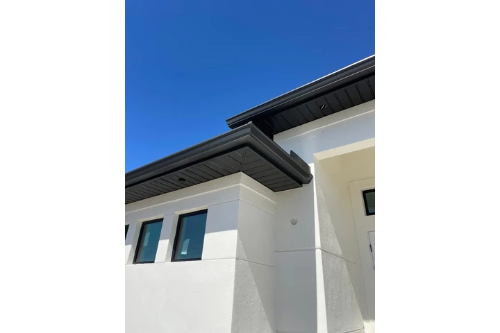 Fascia gutter nearby 24 hours image 3