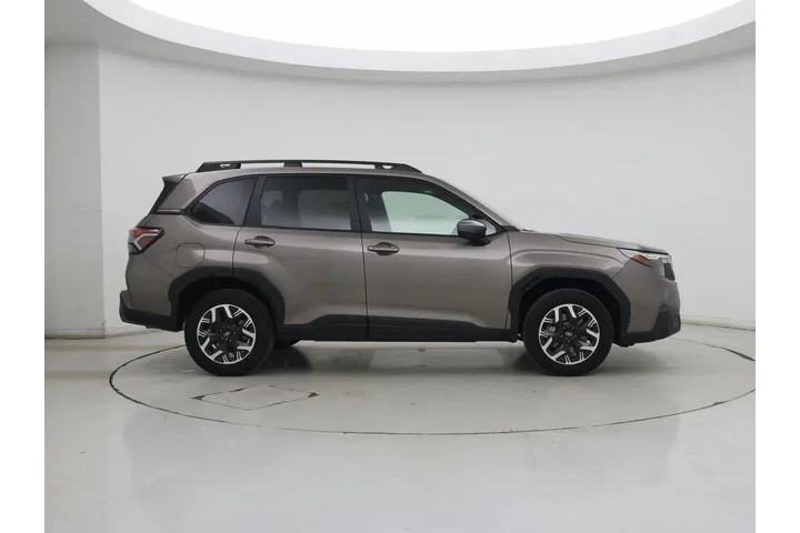 $32998 : Subaru Forester 2025 AWD Pre image 7