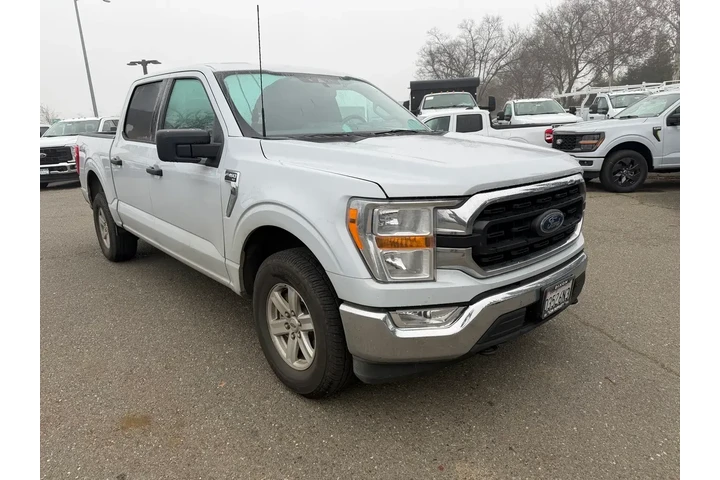 $33850 : Ford F-150 2022 4x4 XLT 4dr image 7