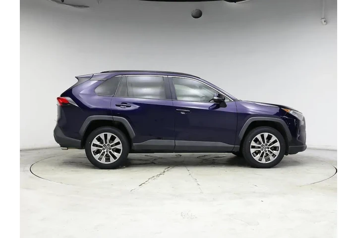 $21998 : Toyota RAV4 2019 XLE Premium image 7