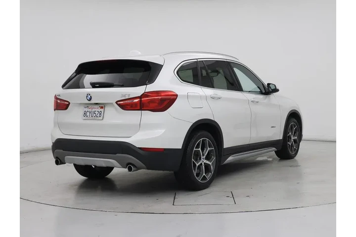 $15998 : BMW X1 2018 AWD xDrive28i 4d image 8