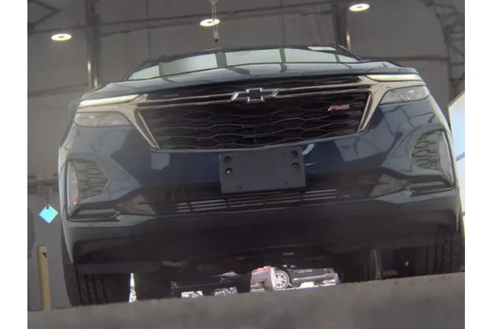 $23693 : Chevrolet Equinox 2022 4x4 R image 3