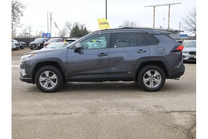 $26277 : Toyota RAV4 Hybrid 2024 AWD image 6