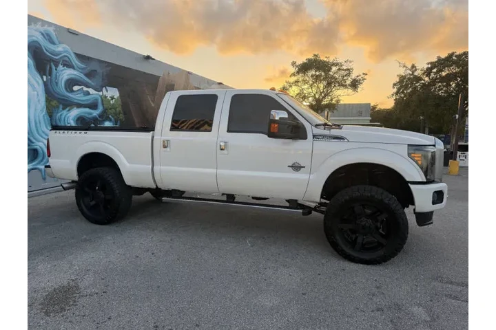 $39990 : 2015 F-350 Super Duty Platinum image 10