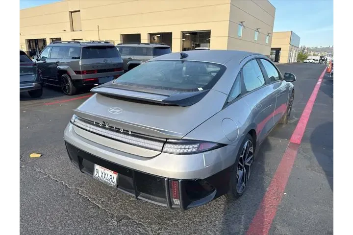 $24998 : Hyundai IONIQ 6 2024 SEL 4dr image 3