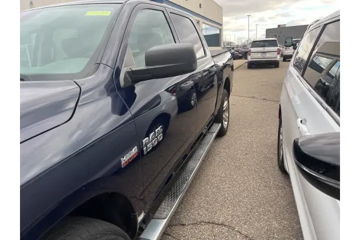 $17500 : Ram 1500 2015 4x4 Express 4d image 7