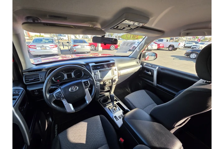 2017 Toyota 4Runner SR5 Sport image 5