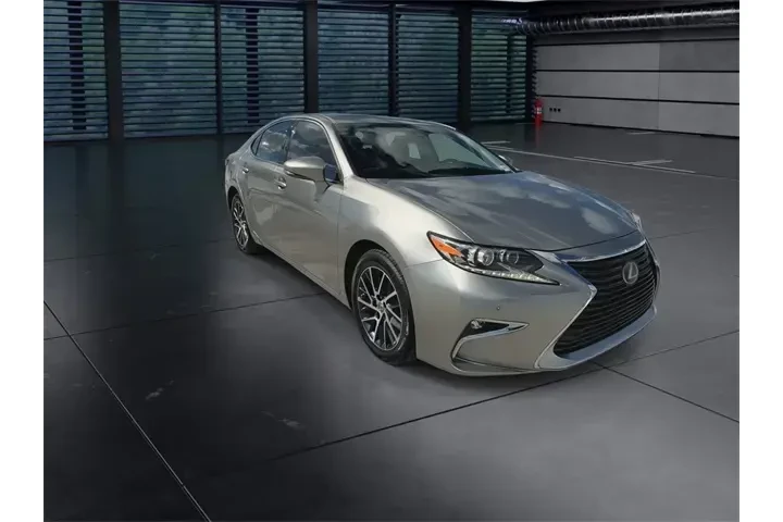 $22588 : Lexus ES 350 2017 4dr Sedan image 2