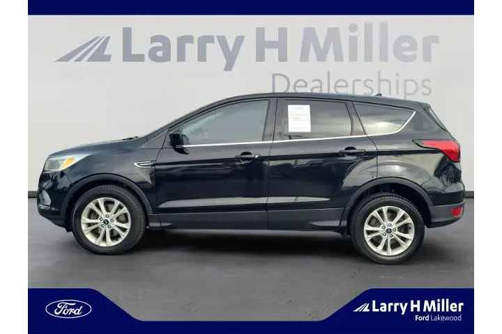 $8999 : Ford Escape 2019 AWD SE 4dr image 2