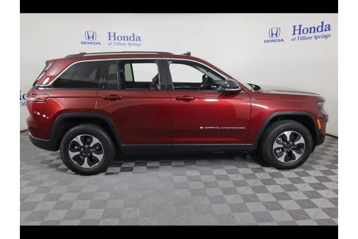 $28875 : Jeep Grand Cherokee 2023 4x4 image 8
