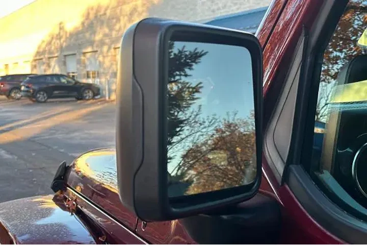 $37995 : Jeep Wrangler Unlimited 2022 image 9