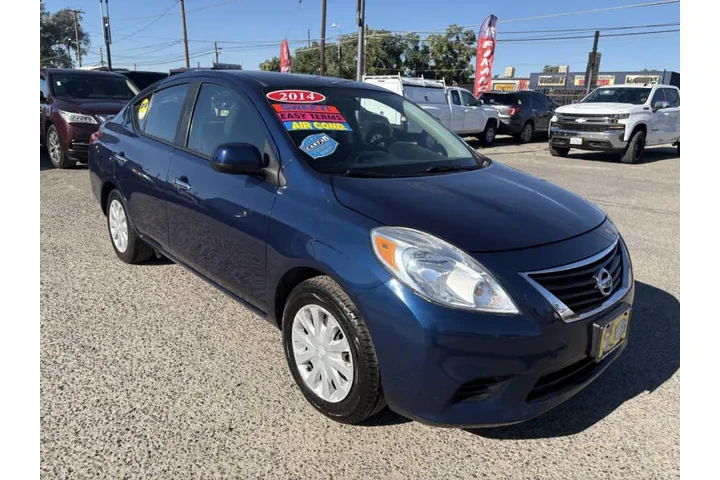 $6399 : 2014 Versa 1.6 S image 10