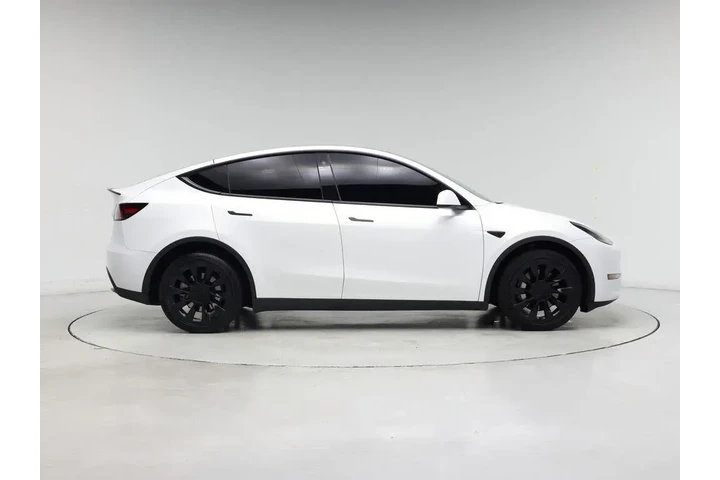 $33998 : Tesla Model Y 2023 AWD Long image 7
