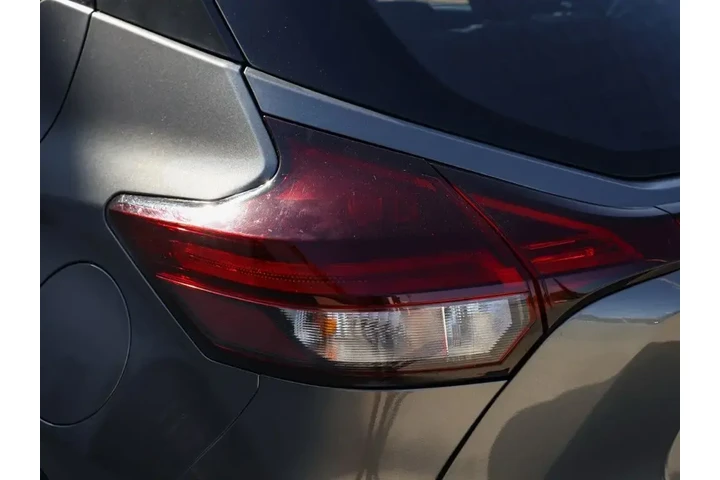 $17934 : Nissan Kicks 2024 S 4dr Cros image 7