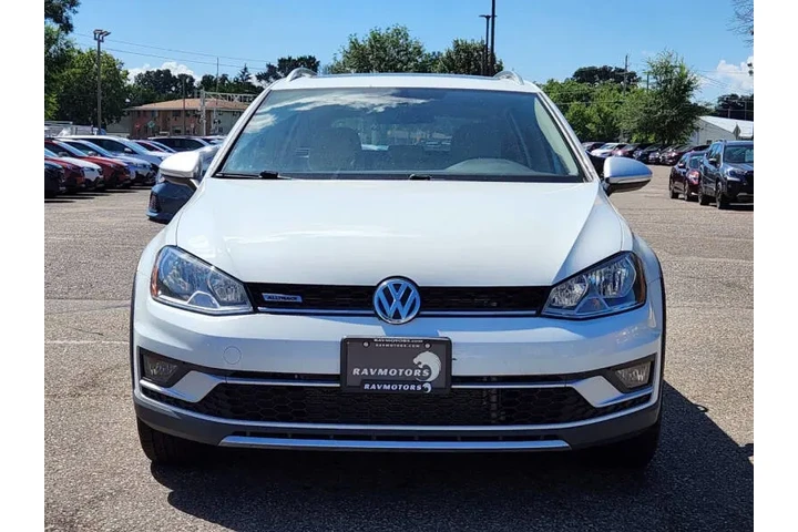 $14972 : 2017 Golf Alltrack TSI SE 4Mo image 6